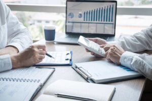 Geld investeren kan gemakkelijk online